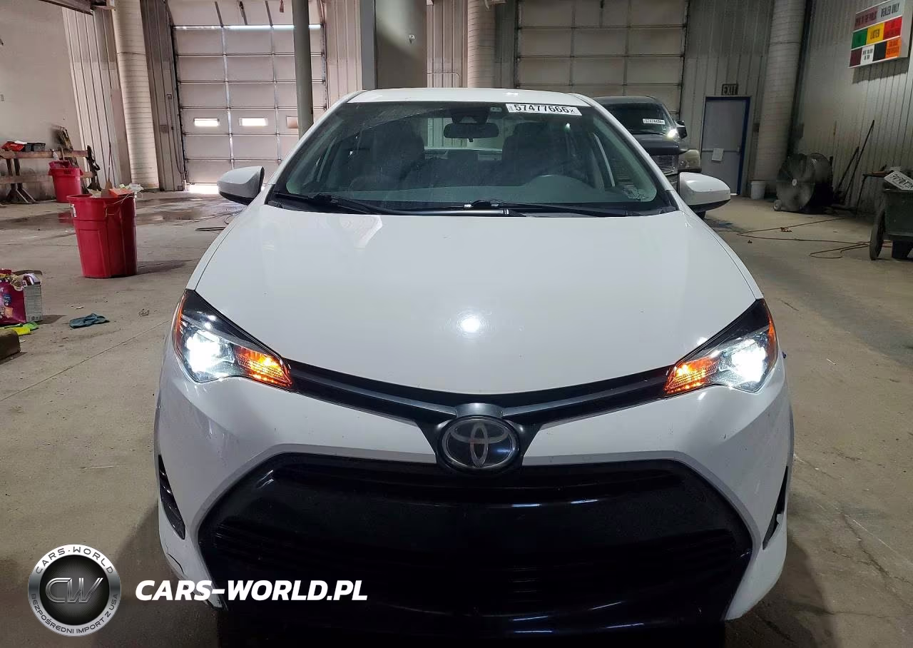 2019 Toyota Corolla Le VIN:2T1BURHE0KC155738 - 5