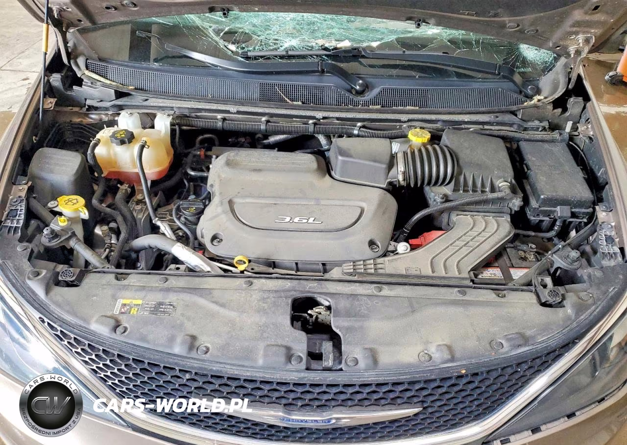 2017 Chrysler Pacifica Lx VIN:2C4RC1CG4HR578231 - 12