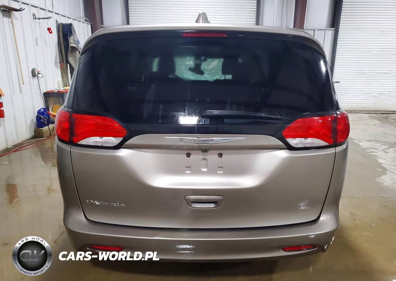 2017 Chrysler Pacifica Lx VIN:2C4RC1CG4HR578231 - 6