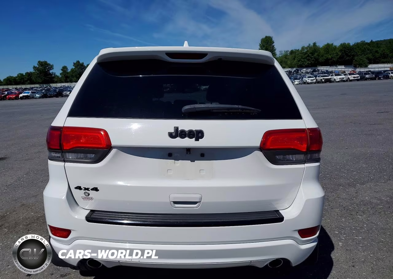 2015 Jeep Grand Cherokee Laredo VIN:1C4RJFAG6FC605098 - 6