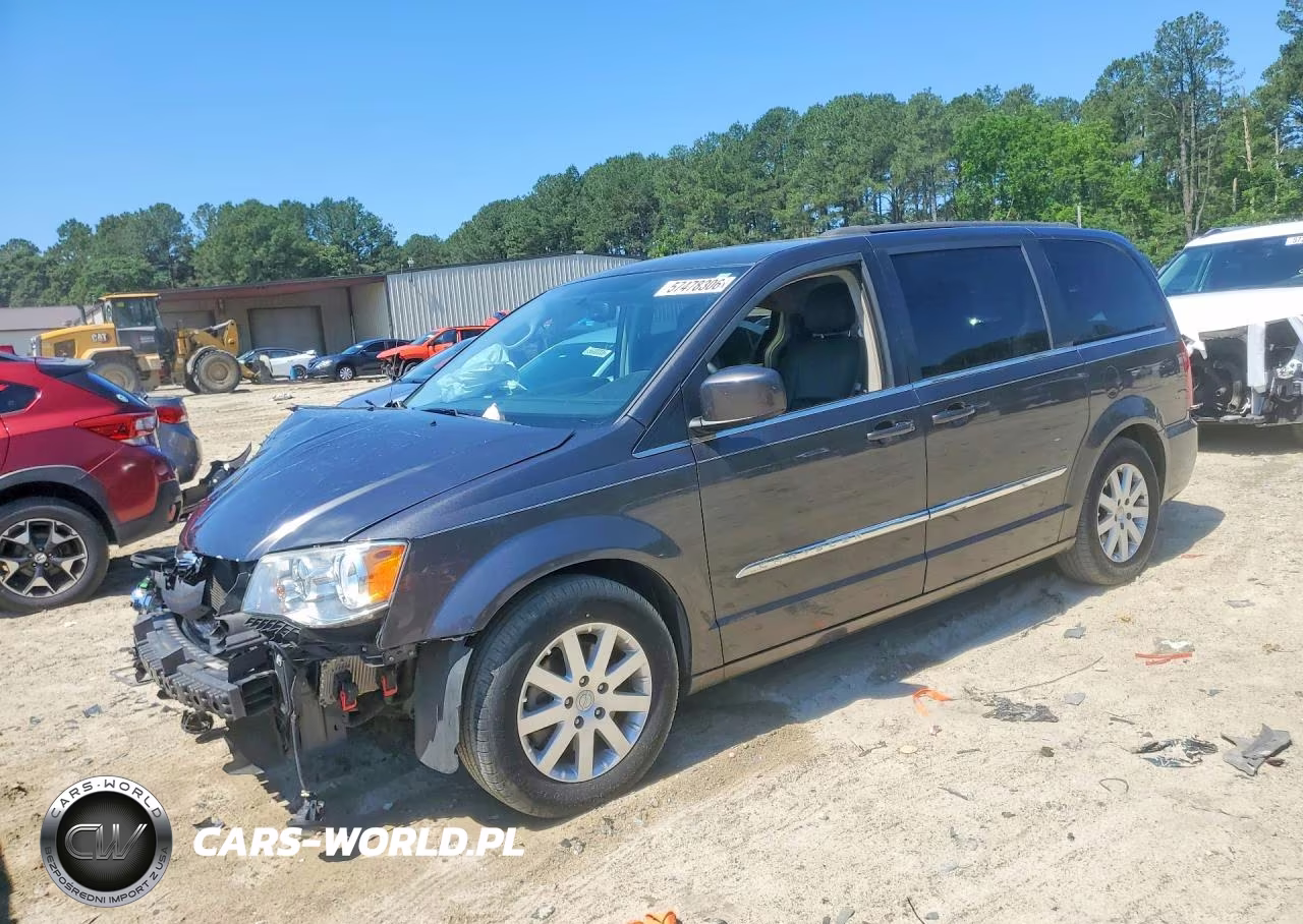 2016 Chrysler Town & Country Touring – zdjęcie 1 z 13