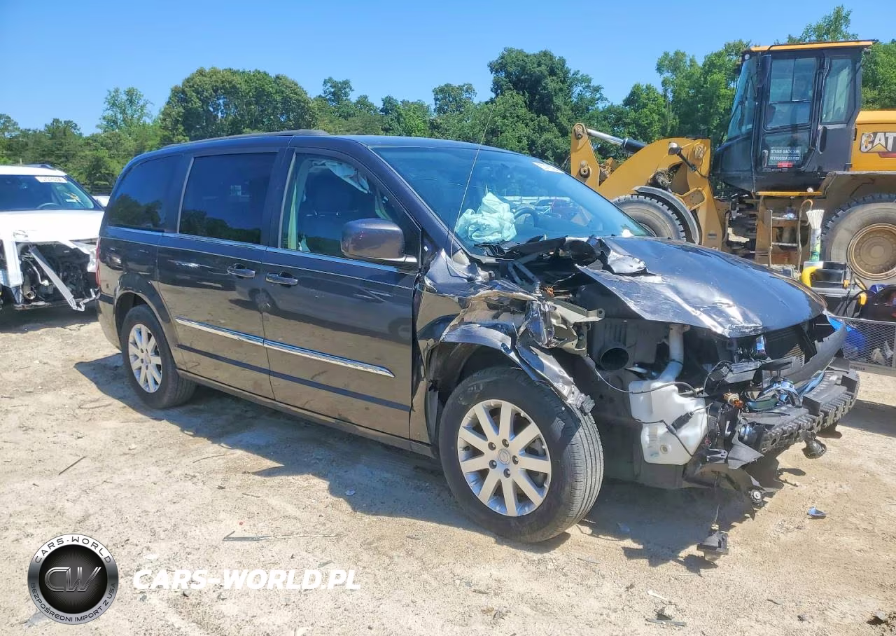 2016 Chrysler Town & Country Touring VIN:2C4RC1BG7GR173612 - 4