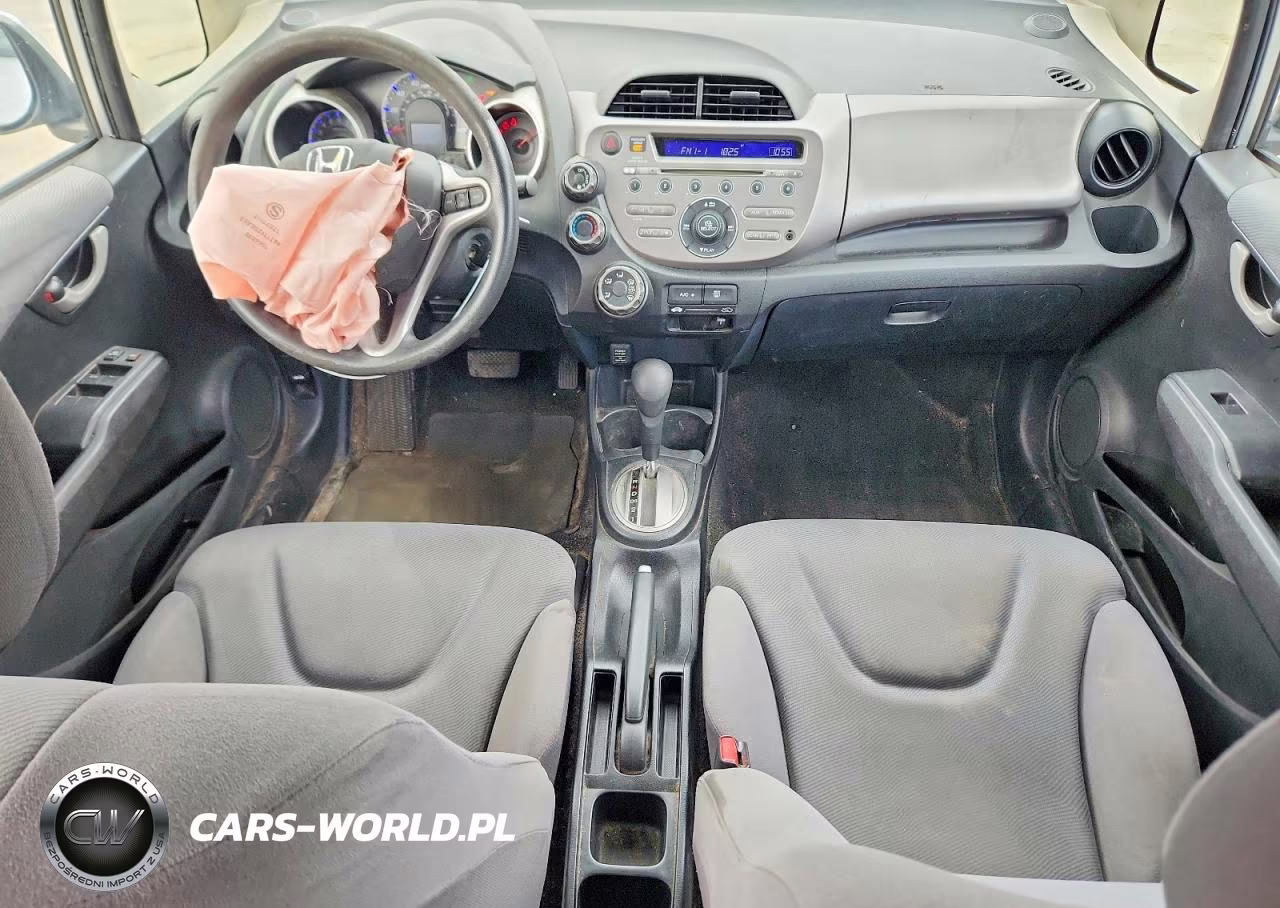 2012 Honda Fit VIN:JHMGE8H30CS002318 - 8