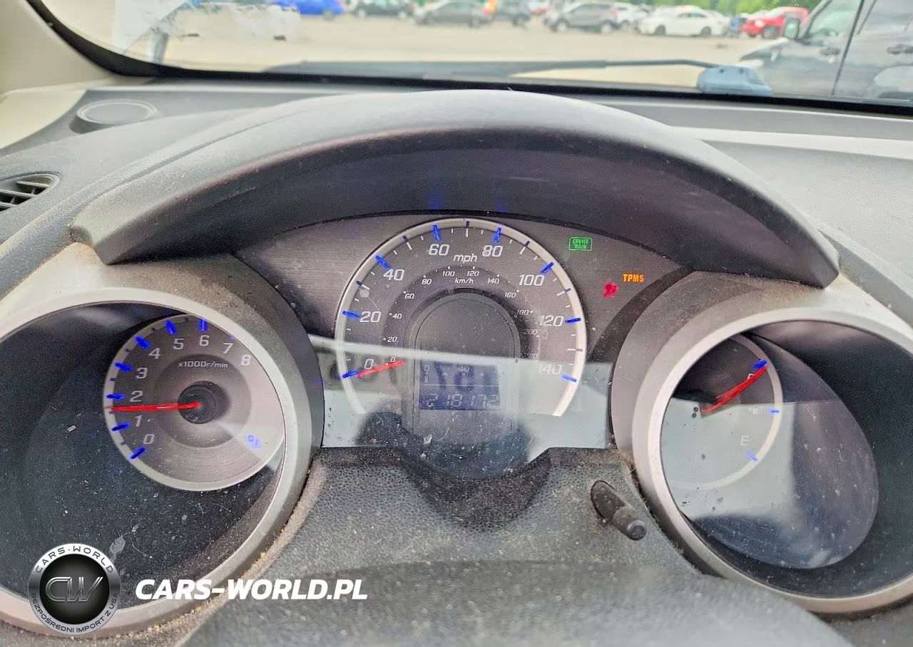 2012 Honda Fit VIN:JHMGE8H30CS002318 - 9