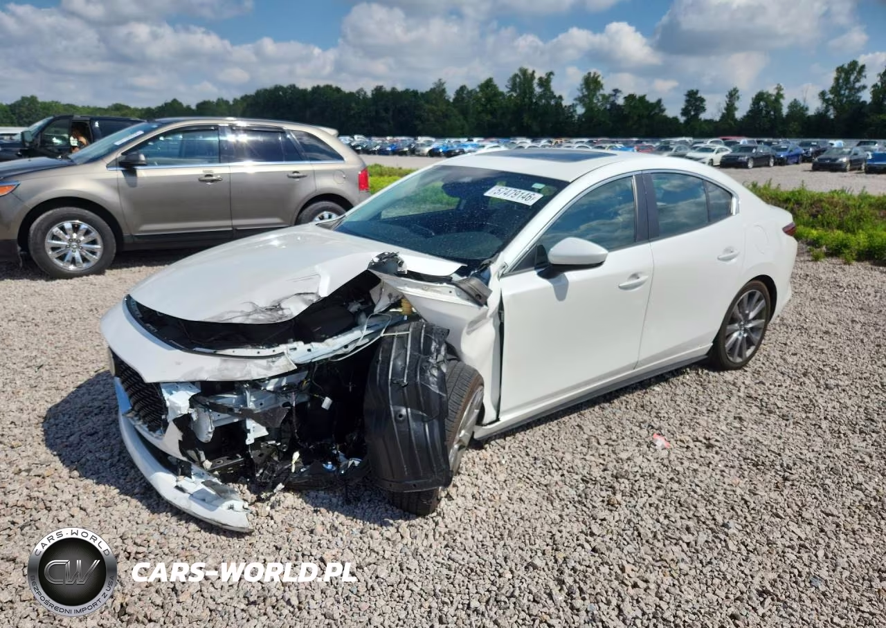 2024 Mazda 3 Preferred – zdjęcie 1 z 13