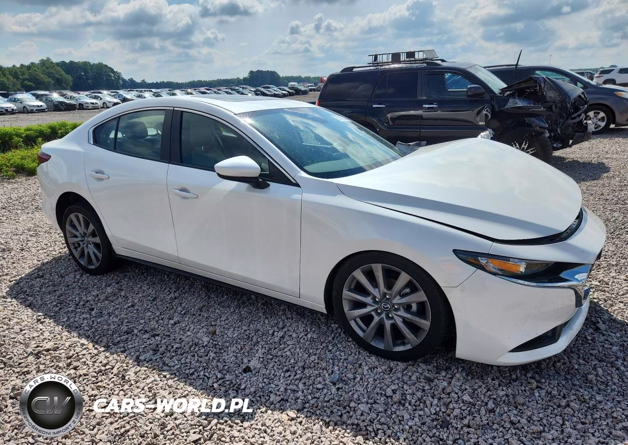 2024 Mazda 3 Preferred VIN:3MZBPACM1RM431933 - 4