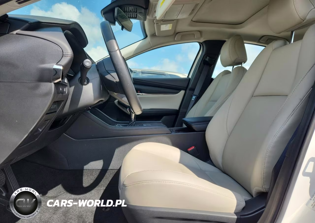2024 Mazda 3 Preferred VIN:3MZBPACM1RM431933 - 7