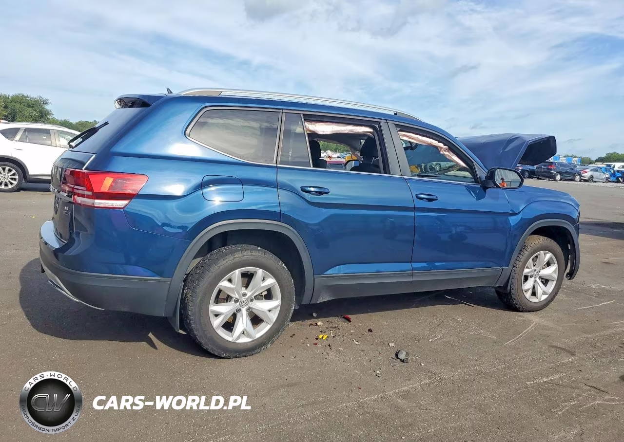 2019 Volkswagen Atlas VIN:1V2GR2CA9KC596715 - 3