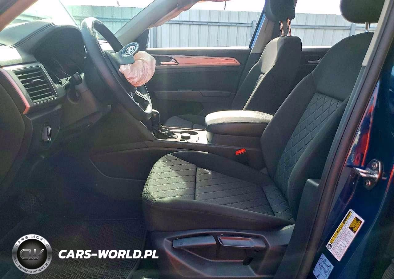 2019 Volkswagen Atlas VIN:1V2GR2CA9KC596715 - 7