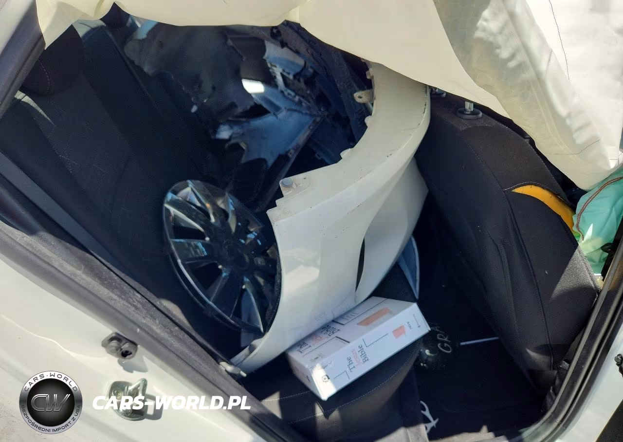 2020 Kia Rio S VIN:3KPA24AD1LE293037 - 10