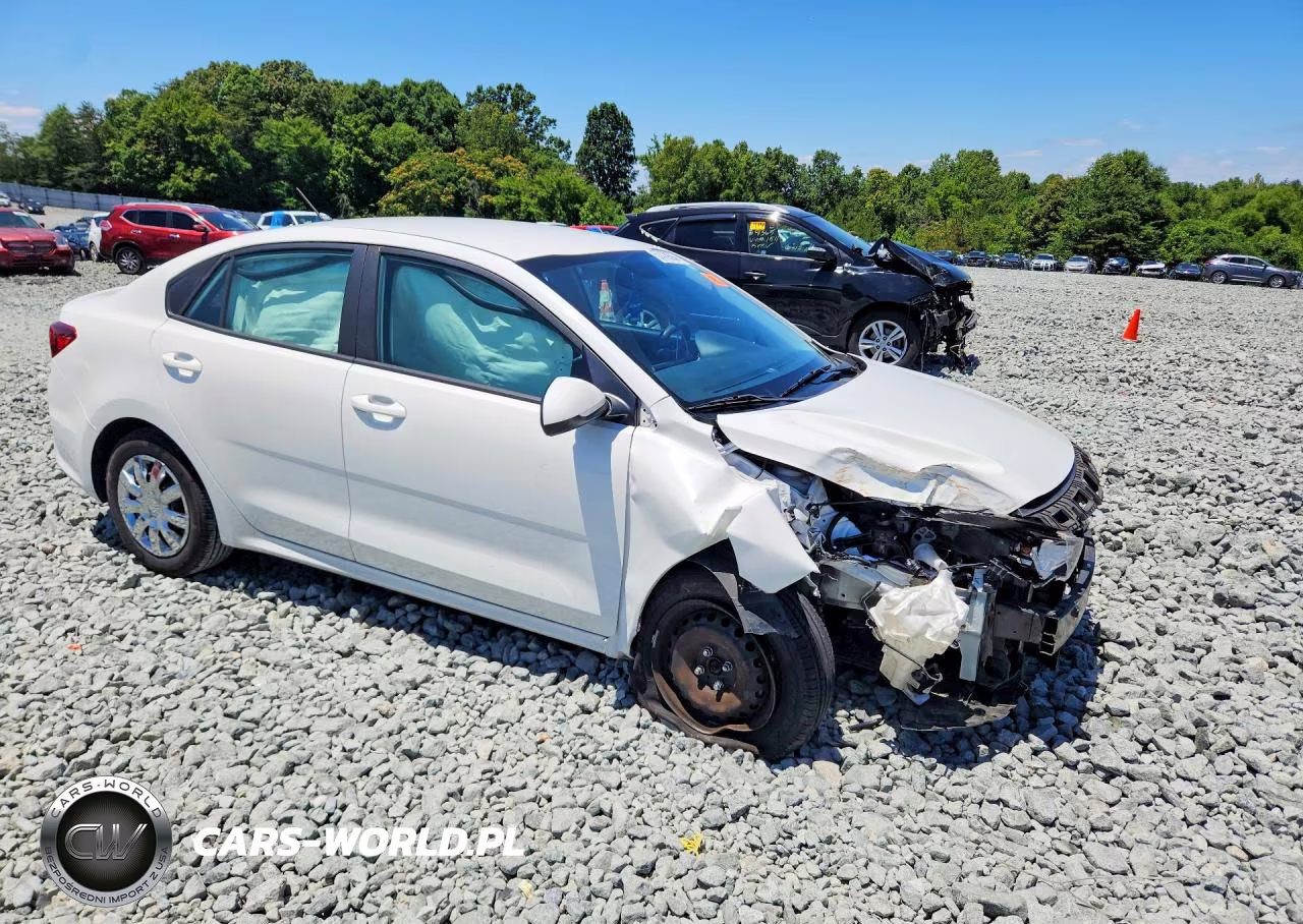 2020 Kia Rio S VIN:3KPA24AD1LE293037 - 4