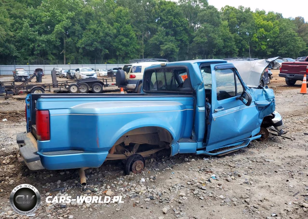 1992 Ford F150 VIN:1FTCF15NXNKA88671 - 3