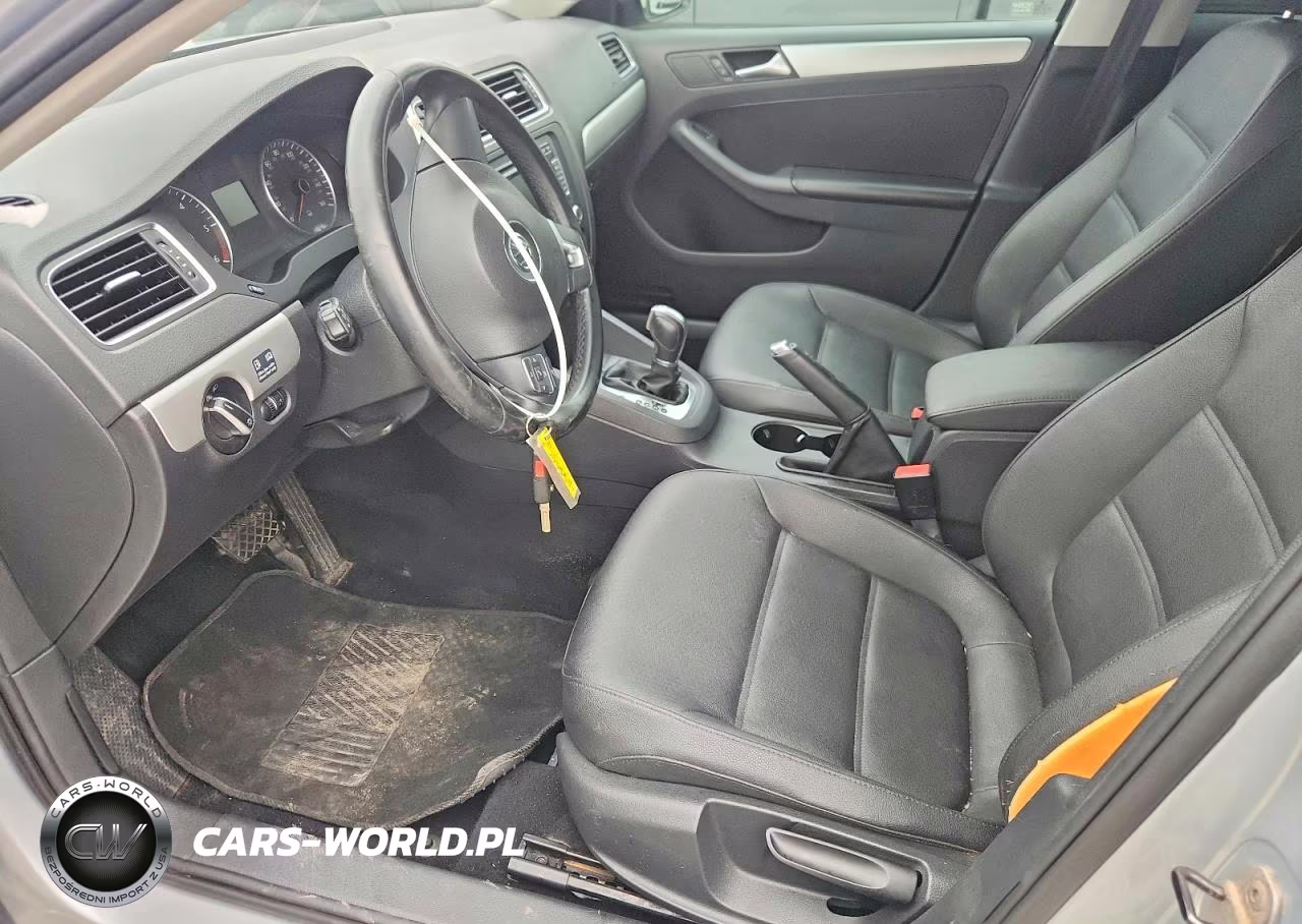 2012 Volkswagen Jetta Tdi VIN:3VWLL7AJ3CM421780 - 7