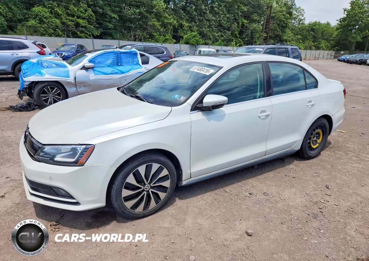 2015 Volkswagen Jetta Hybrid