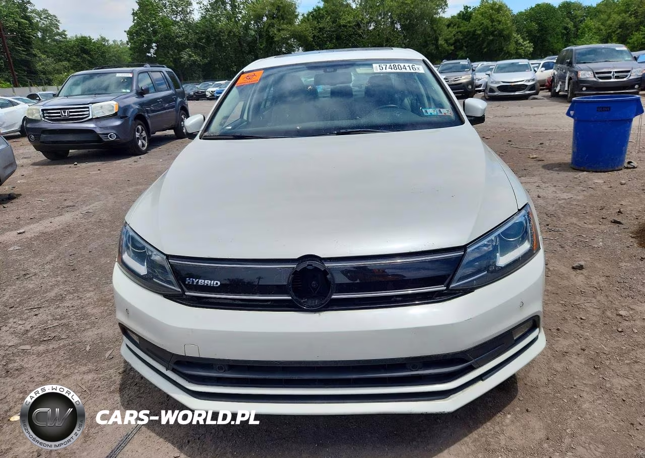 2015 Volkswagen Jetta Hybrid VIN:3VW637AJXFM307597 - 5