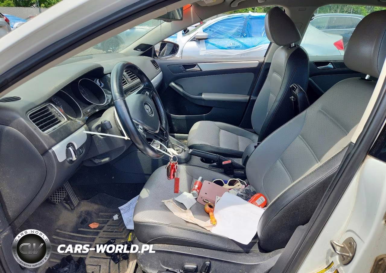 2015 Volkswagen Jetta Hybrid VIN:3VW637AJXFM307597 - 7