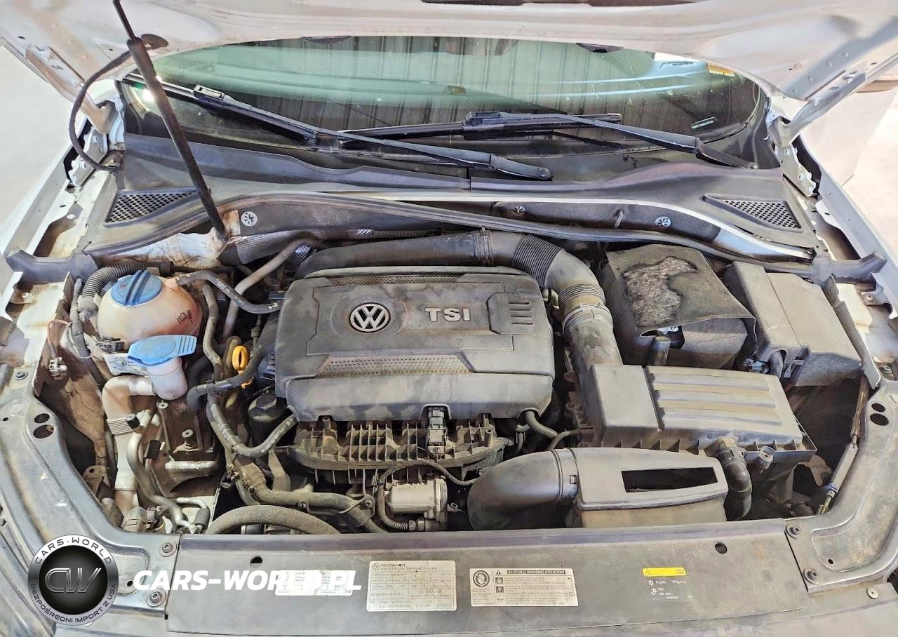 2017 Volkswagen Passat R-Line VIN:1VWDT7A39HC024735 - 11