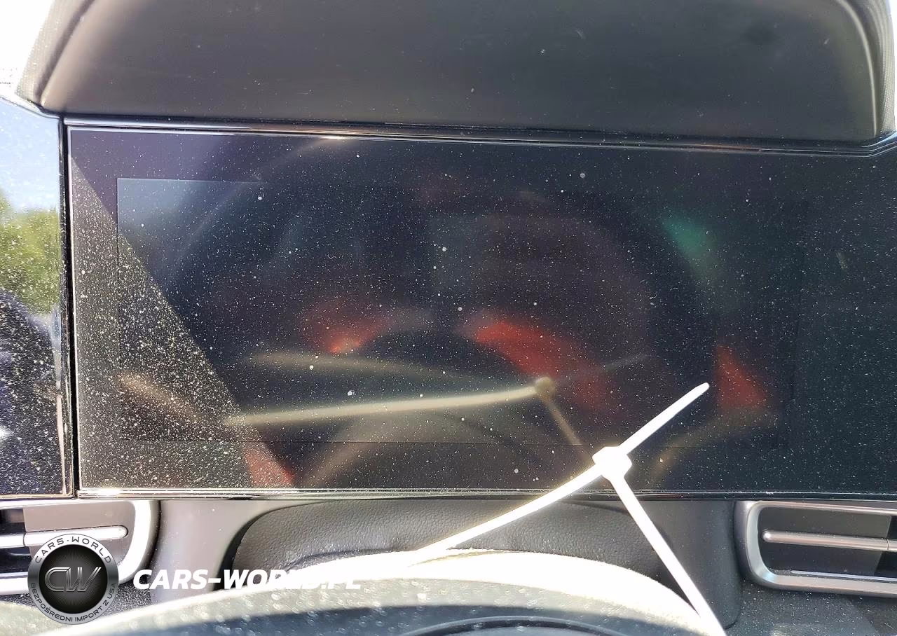2021 Hyundai Elantra Limited VIN:KMHLN4AJ0MU011801 - 9