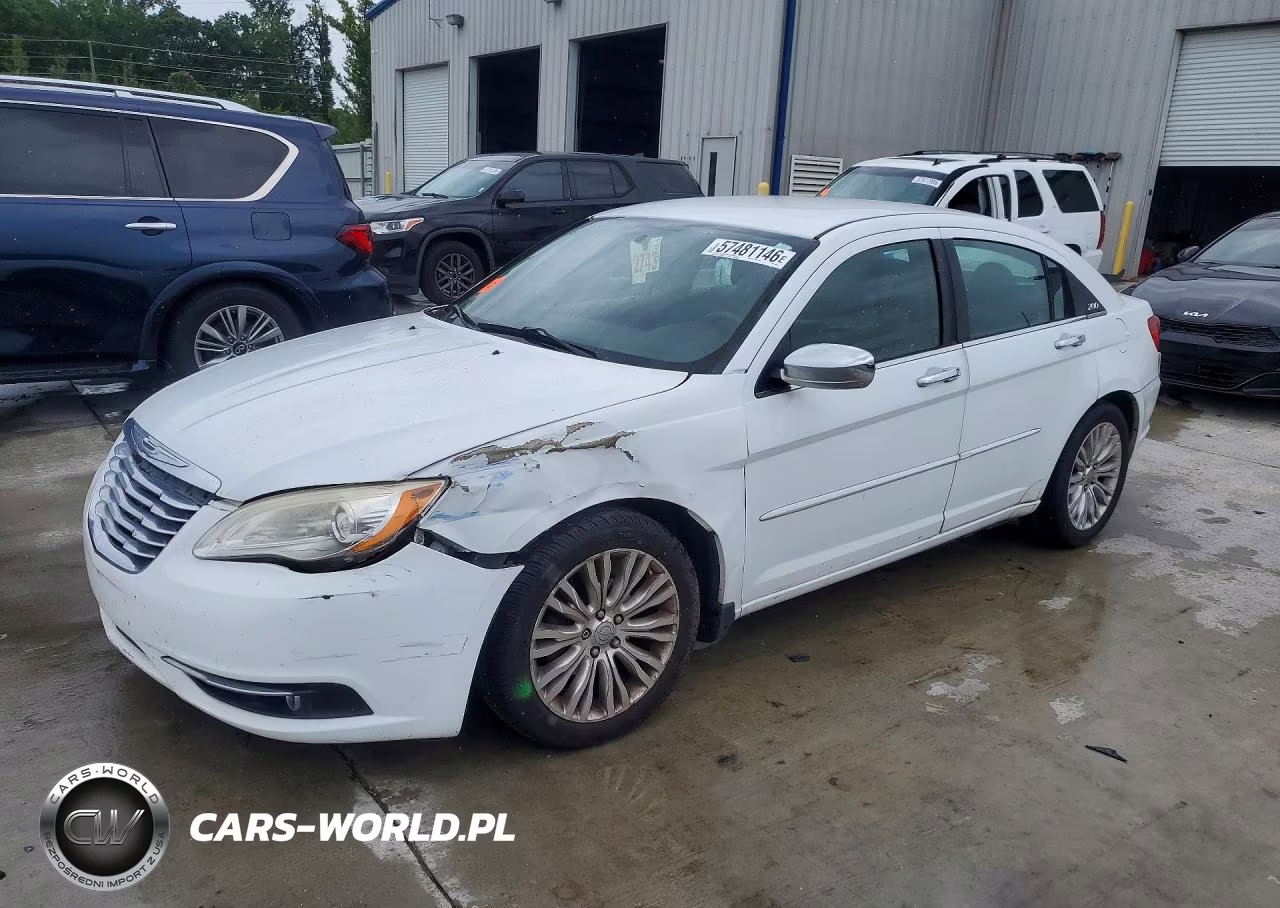 2012 Chrysler 200 Limited