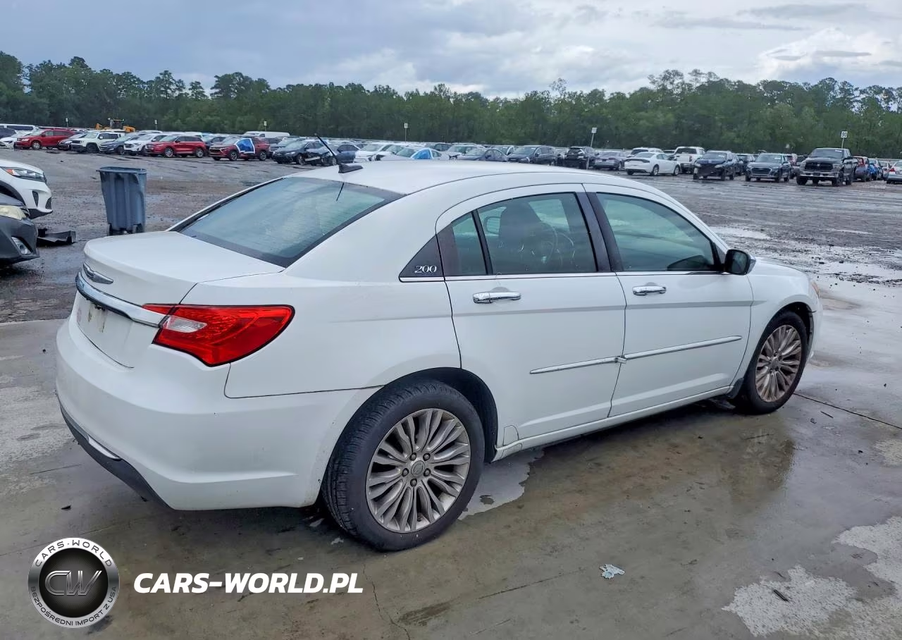 2012 Chrysler 200 Limited VIN:1C3CCBCB7CN155055 - 3