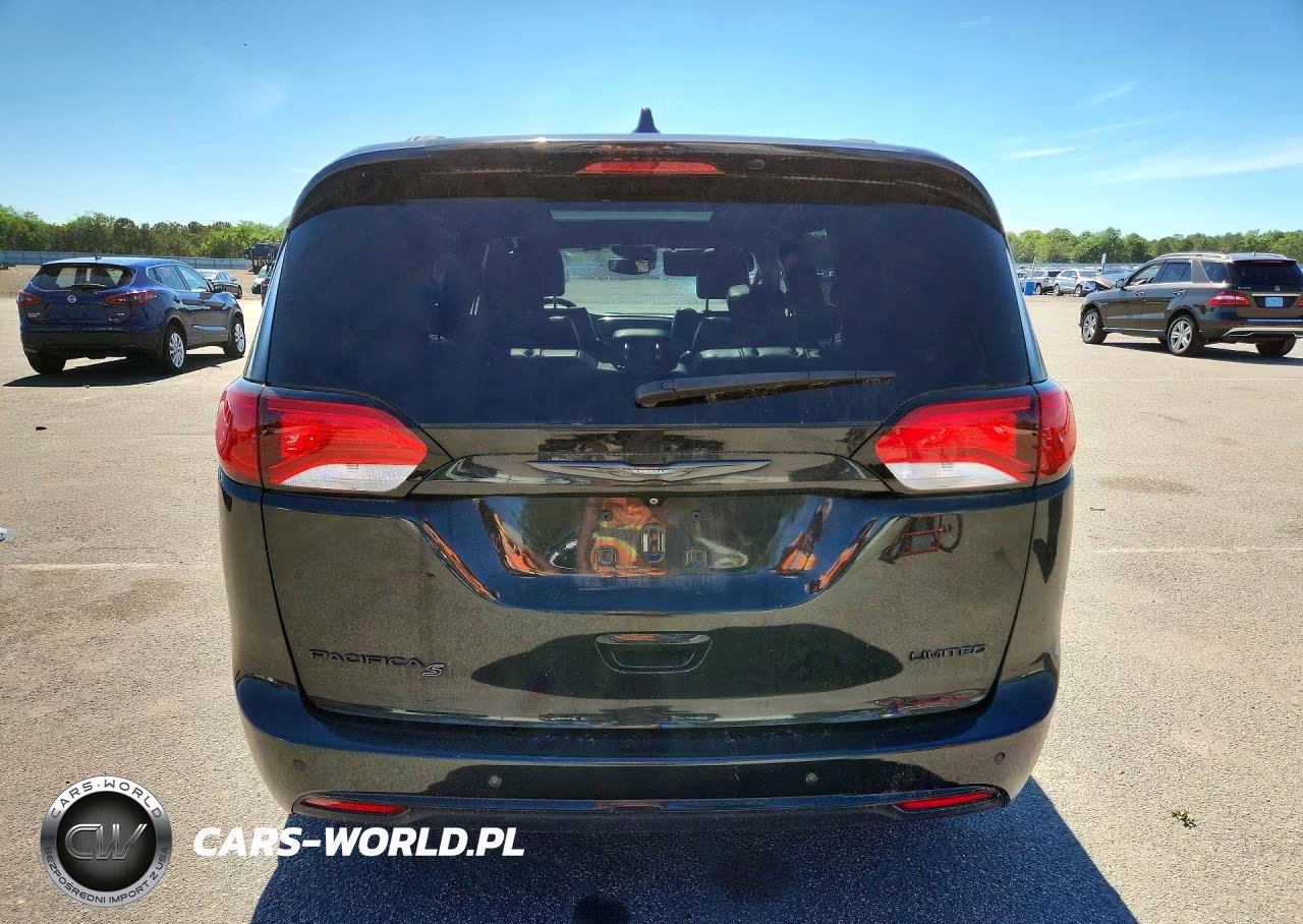 2019 Chrysler Pacifica Limited VIN:2C4RC1GGXKR605403 - 6