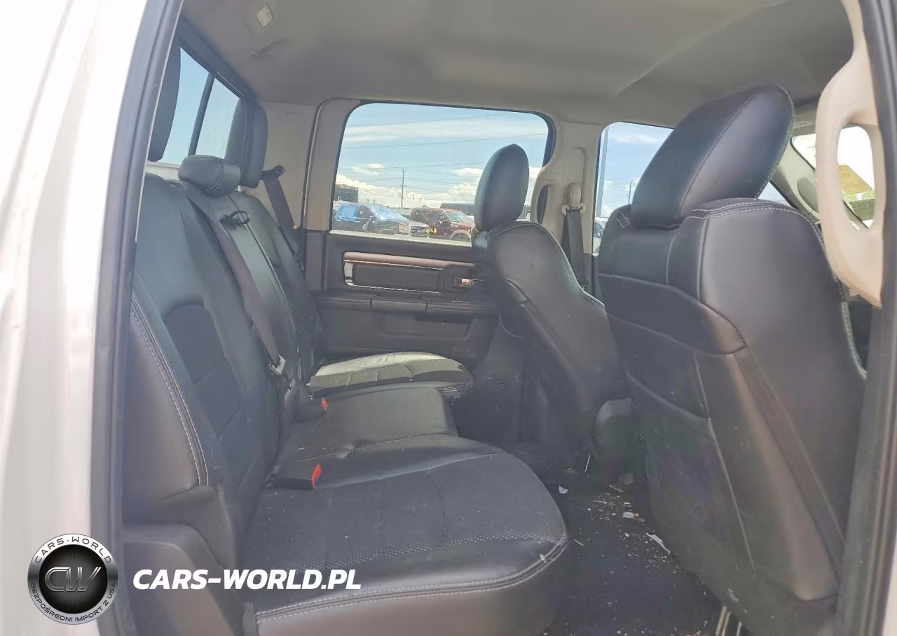 2018 Ram 1500 Sport VIN:1C6RR7MT4JS242992 - 10