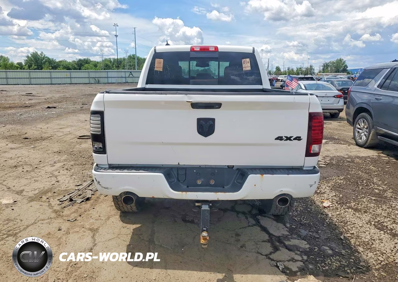 2018 Ram 1500 Sport VIN:1C6RR7MT4JS242992 - 6