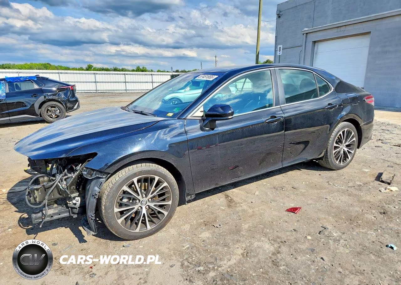 2018 Toyota Camry Se – zdjęcie 1 z 12