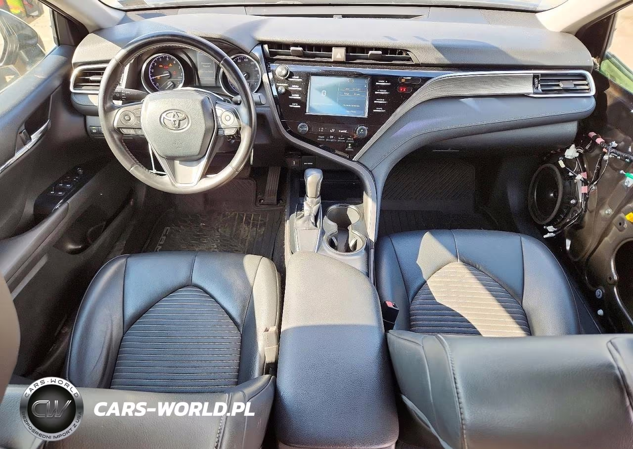 2018 Toyota Camry Se VIN:4T1B11HK7JU581066 - 8