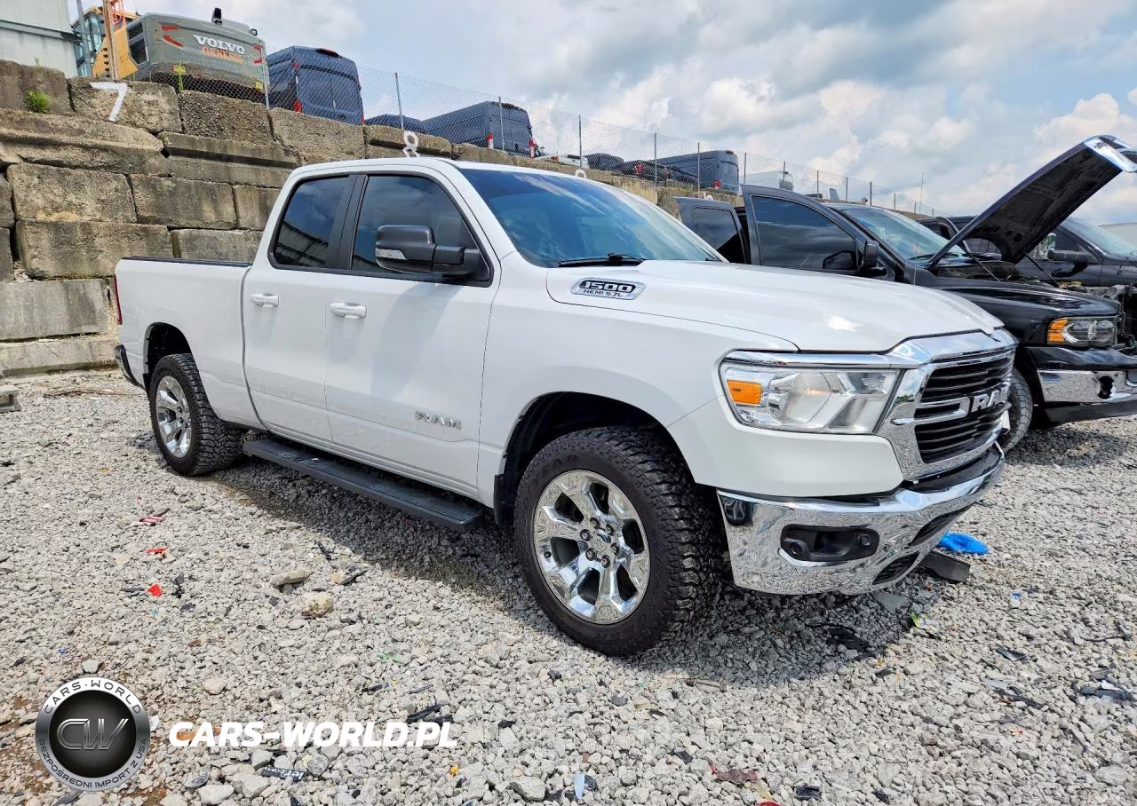 2021 Ram 1500 Big Horn VIN:1C6SRFBT8MN699550 - 4