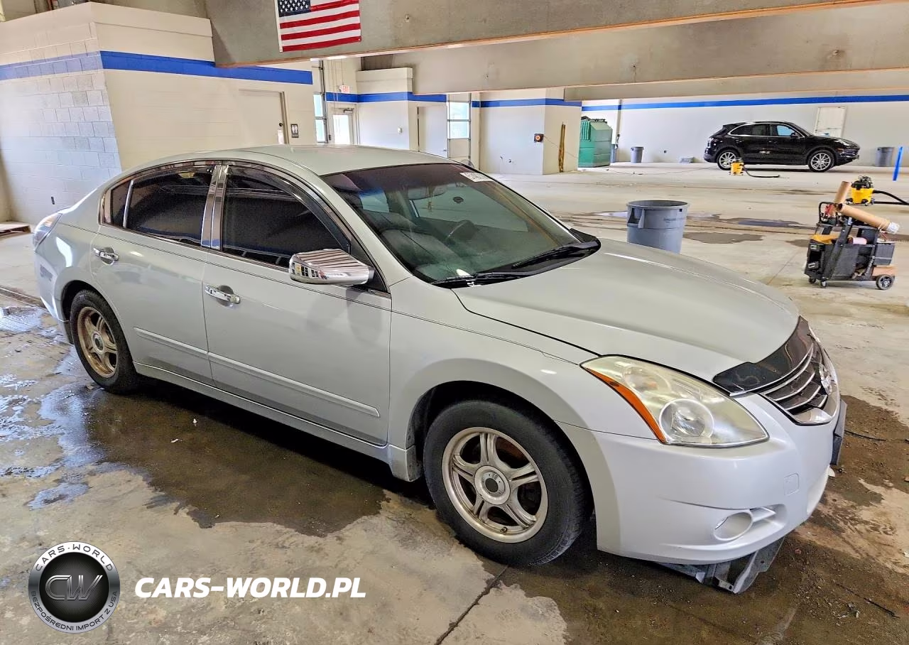 2012 Nissan Altima 2.5 VIN:1N4AL2AP2CN407494 - 4