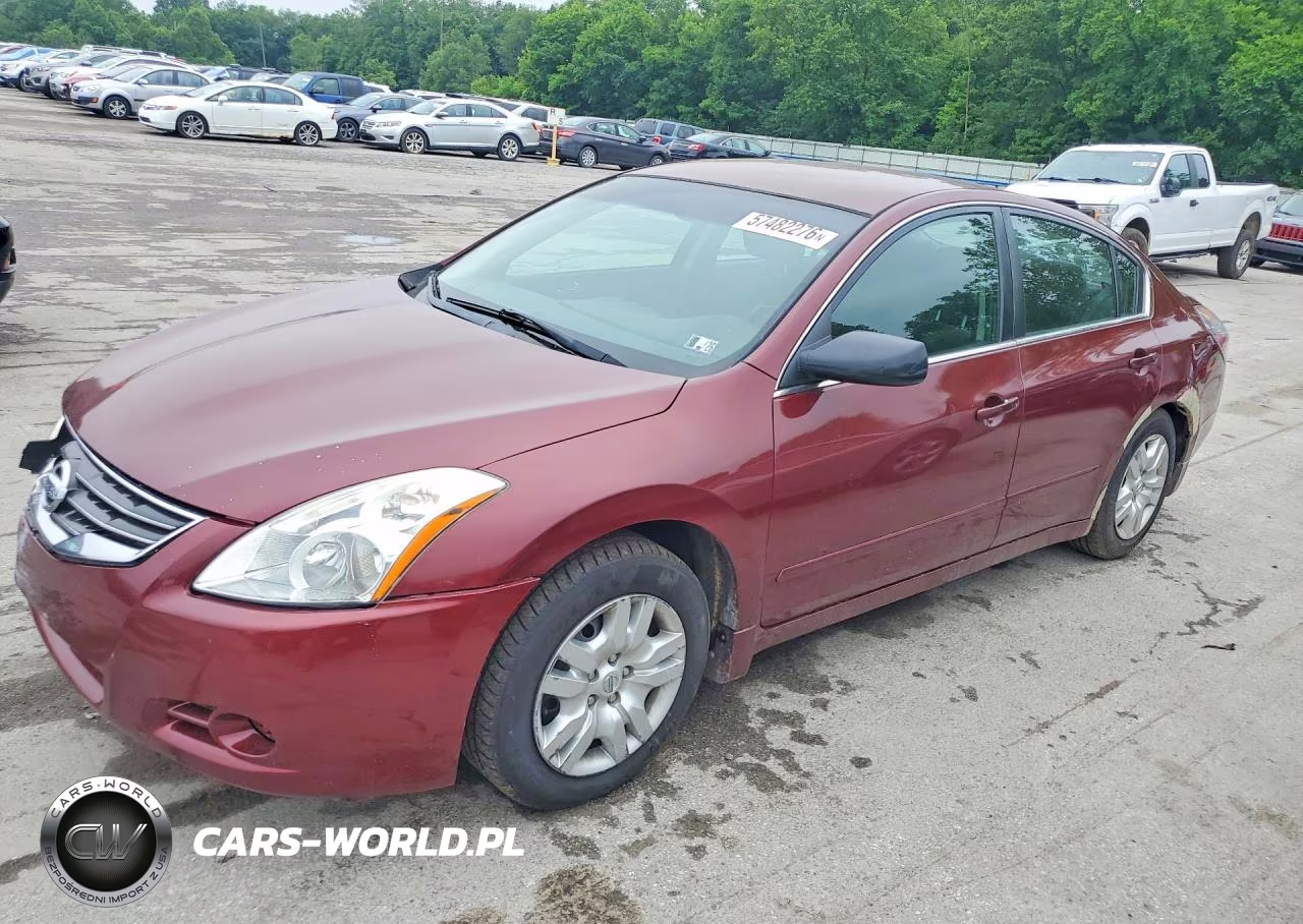2010 Nissan Altima 2.5 – zdjęcie 1 z 12