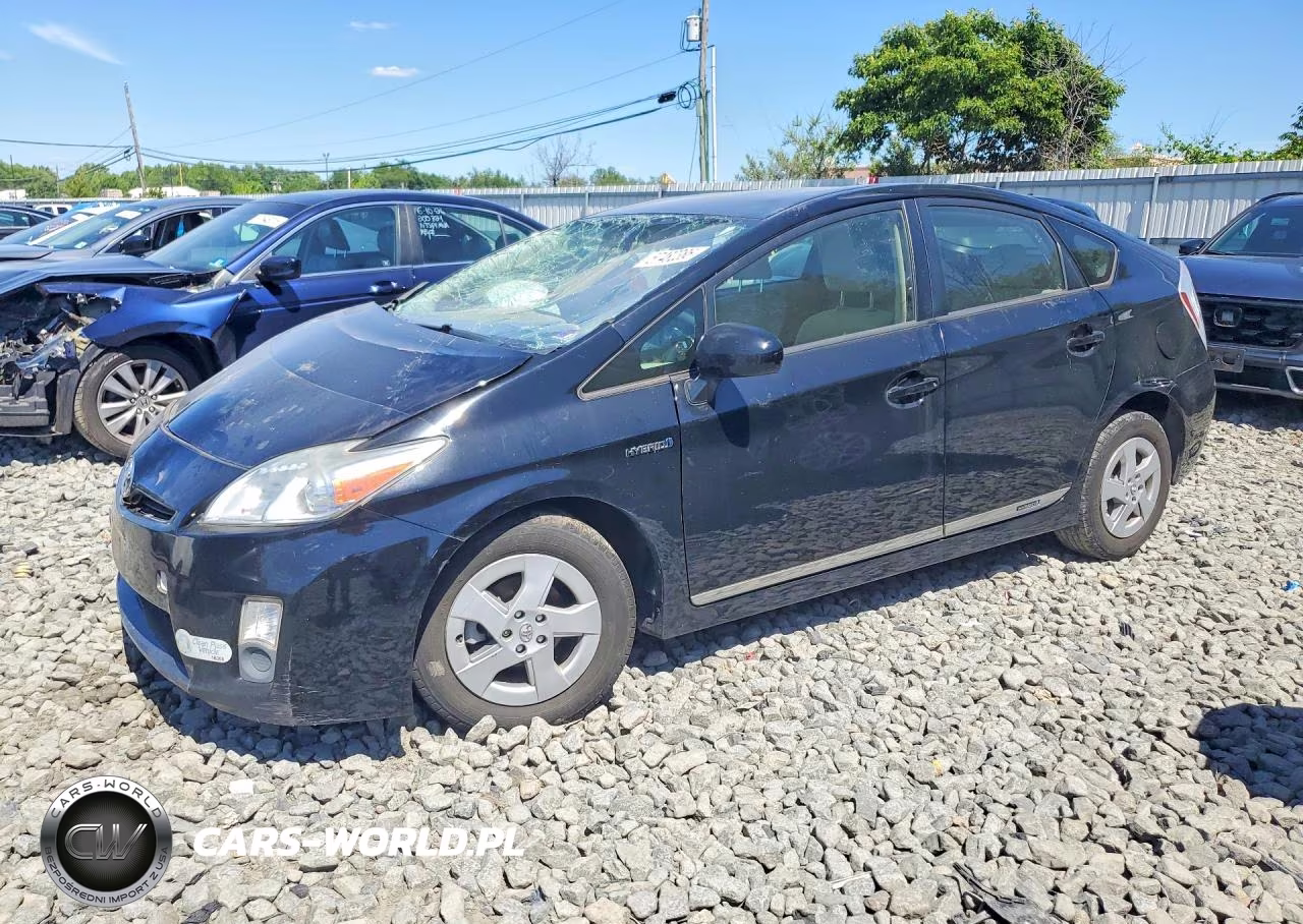 2011 Toyota Prius Two – zdjęcie 1 z 12