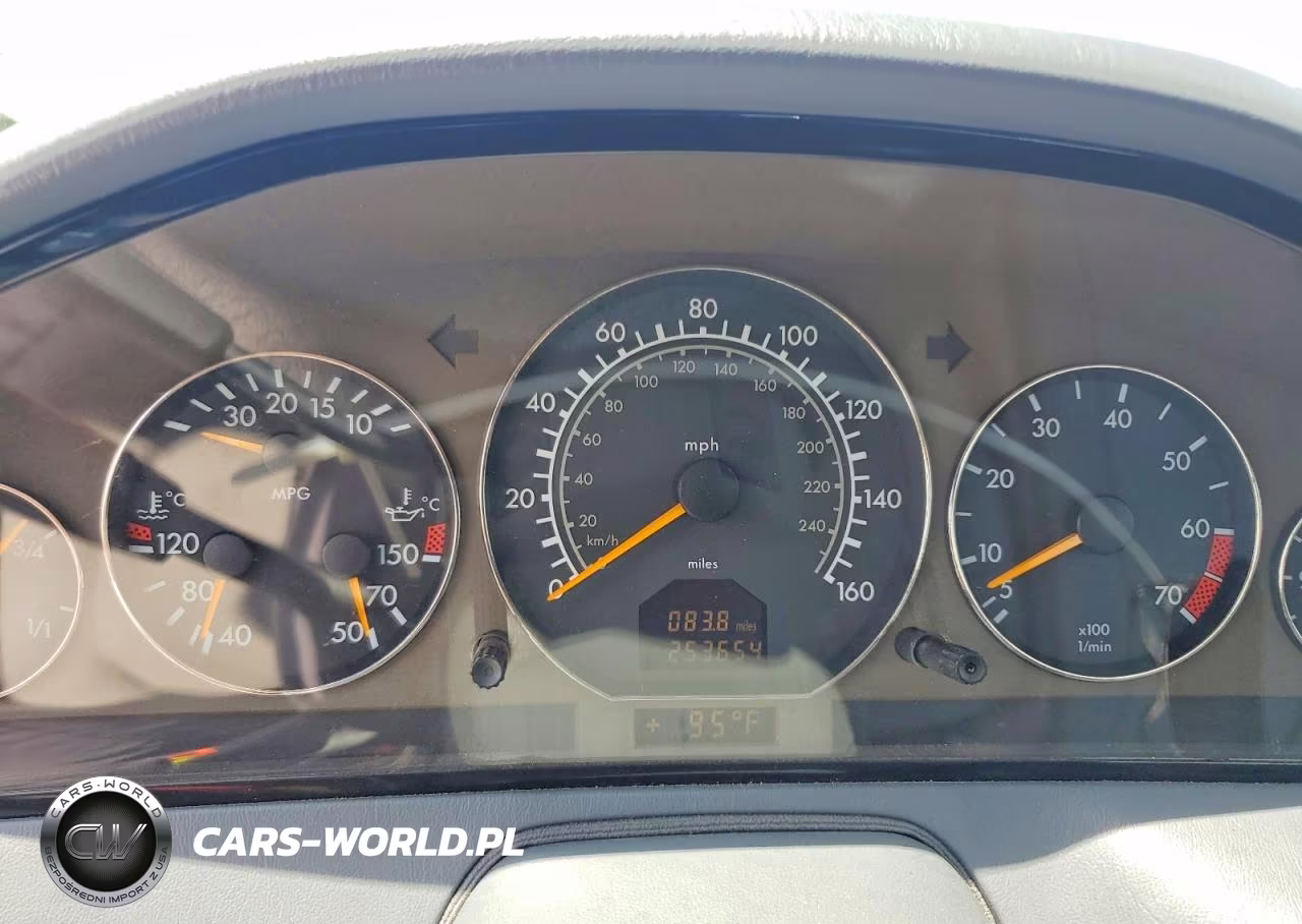 1999 Mercedes Benz Sl500 VIN:WDBFA68FXXF180810 - 9