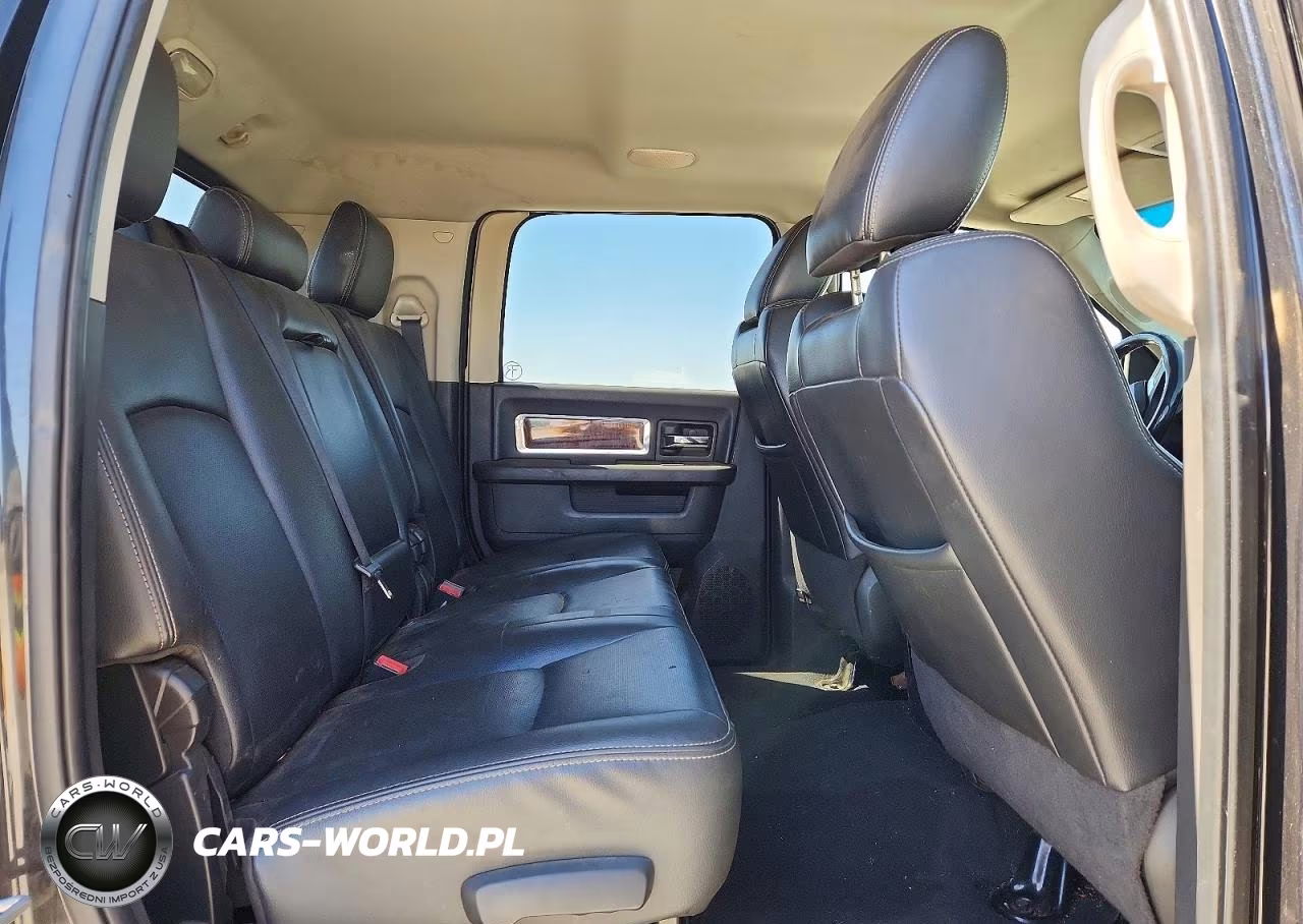 2011 Dodge Ram 3500 VIN:3D73Y4HL7BG585658 - 10