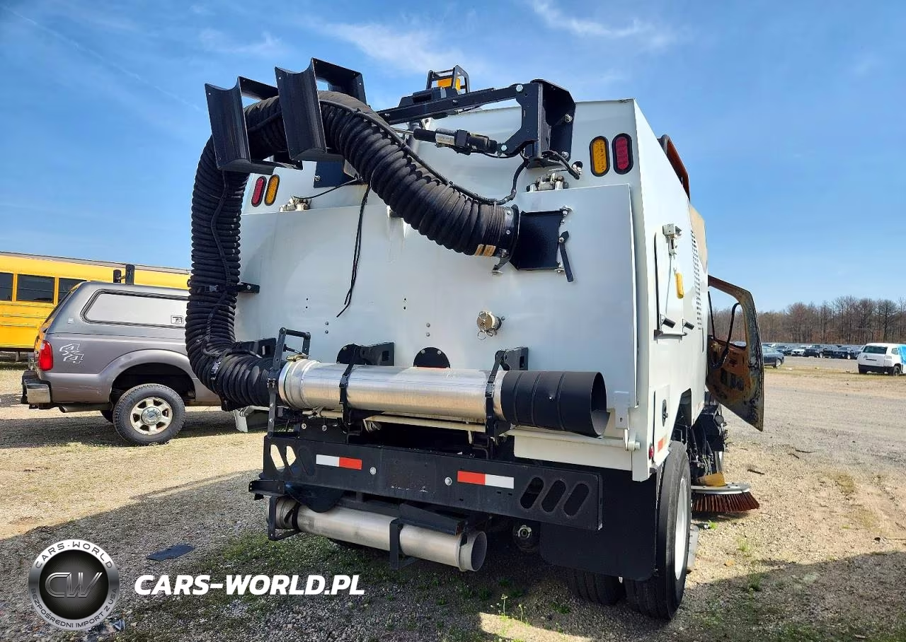 2023 Freightliner M2 106 Medium Duty VIN:3ALACXFC9PDNW3320 - 4