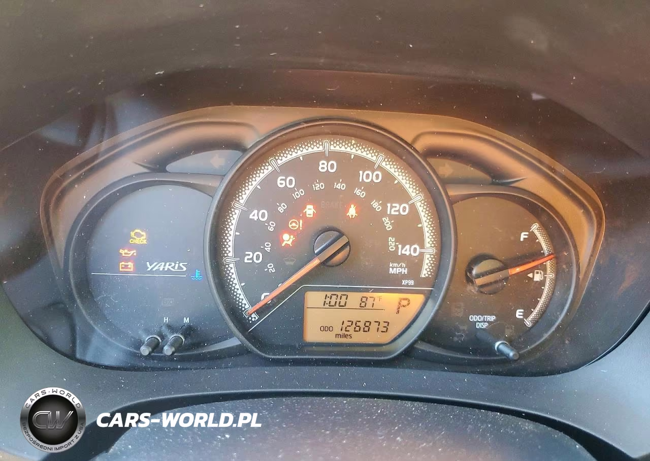 2015 Toyota Yaris 5-Door Le VIN:VNKKTUD38FA016548 - 9