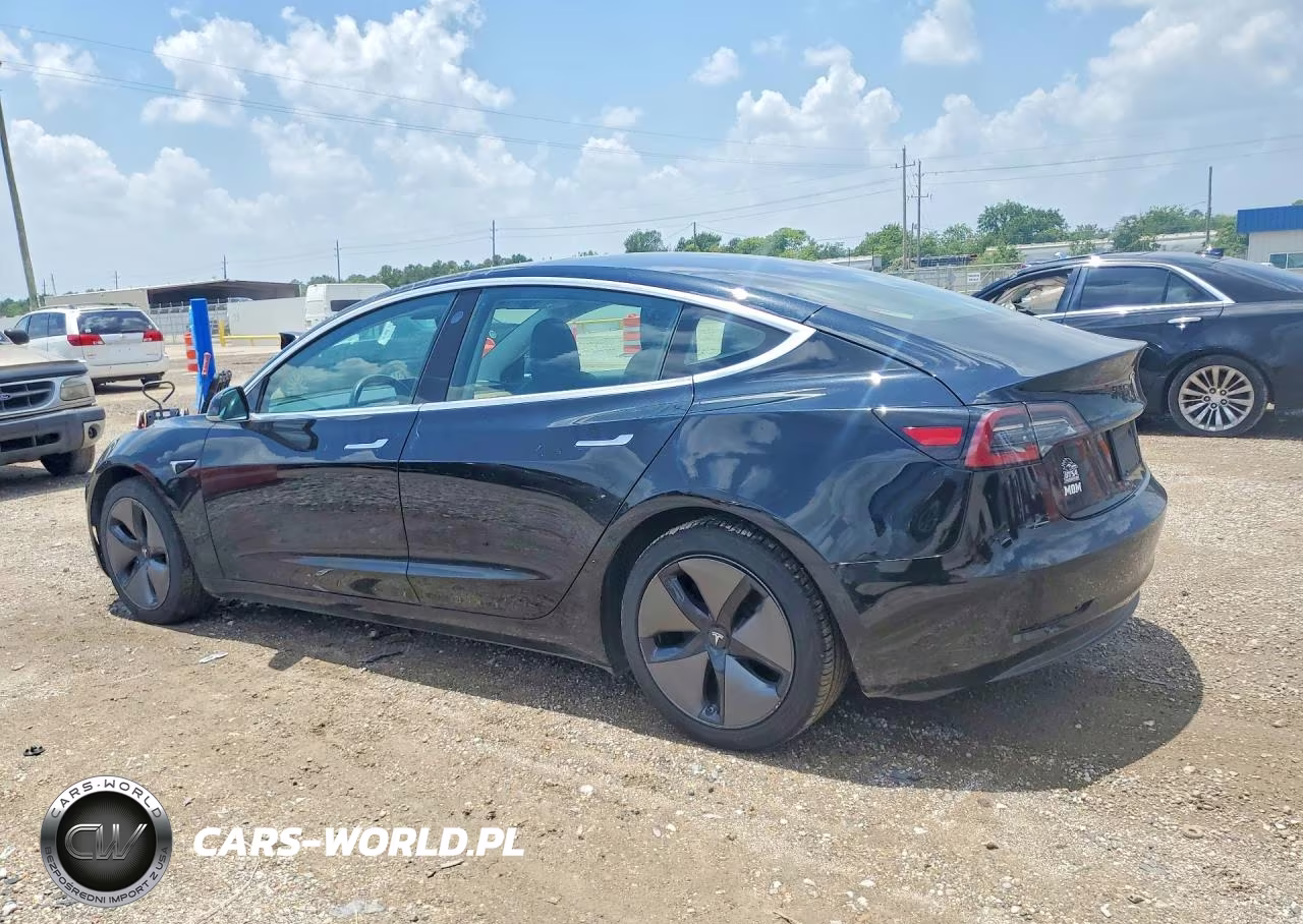 2019 Tesla Model 3 VIN:5YJ3E1EAXKF304382 - 2