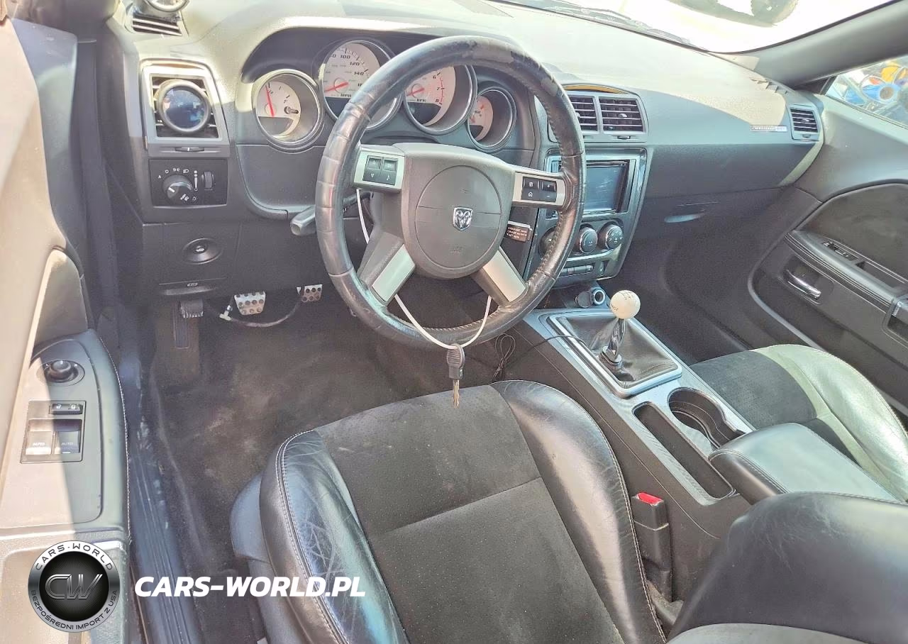 2010 Dodge Challenger Srt-8 VIN:2B3CJ7DW5AH220735 - 8