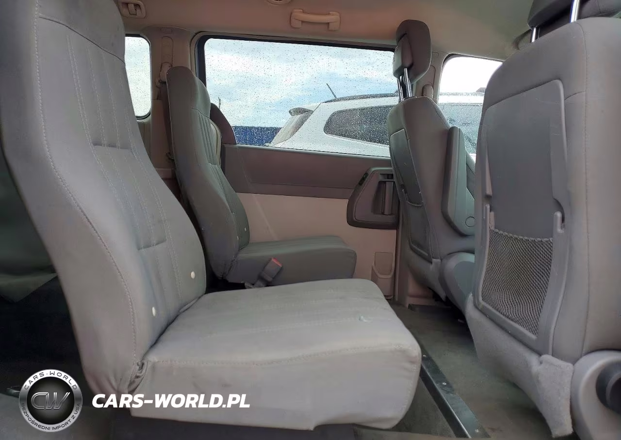 2010 Chrysler Town & Cntry VIN:2A4RR4DE5AR344418 - 11