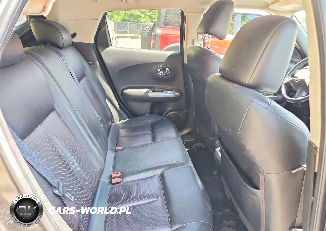 2011 Nissan Juke S VIN:JN8AF5MVXBT017982 - 10