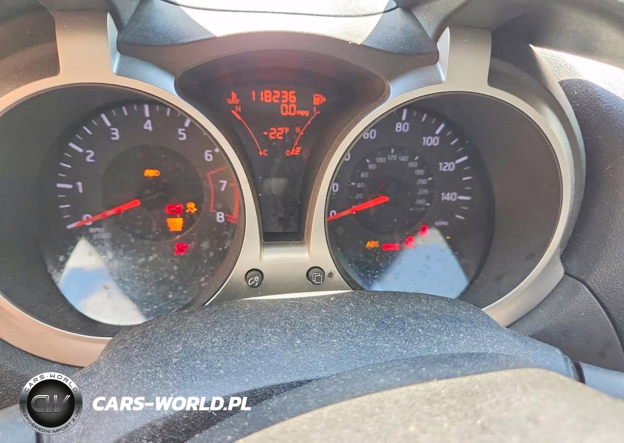 2011 Nissan Juke S VIN:JN8AF5MVXBT017982 - 9