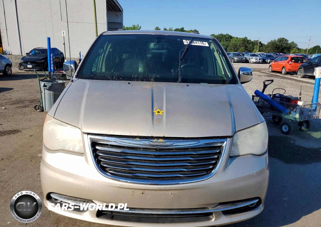 2013 Chrysler Town & Country Touring L VIN:2C4RC1CG0DR614815 - 5