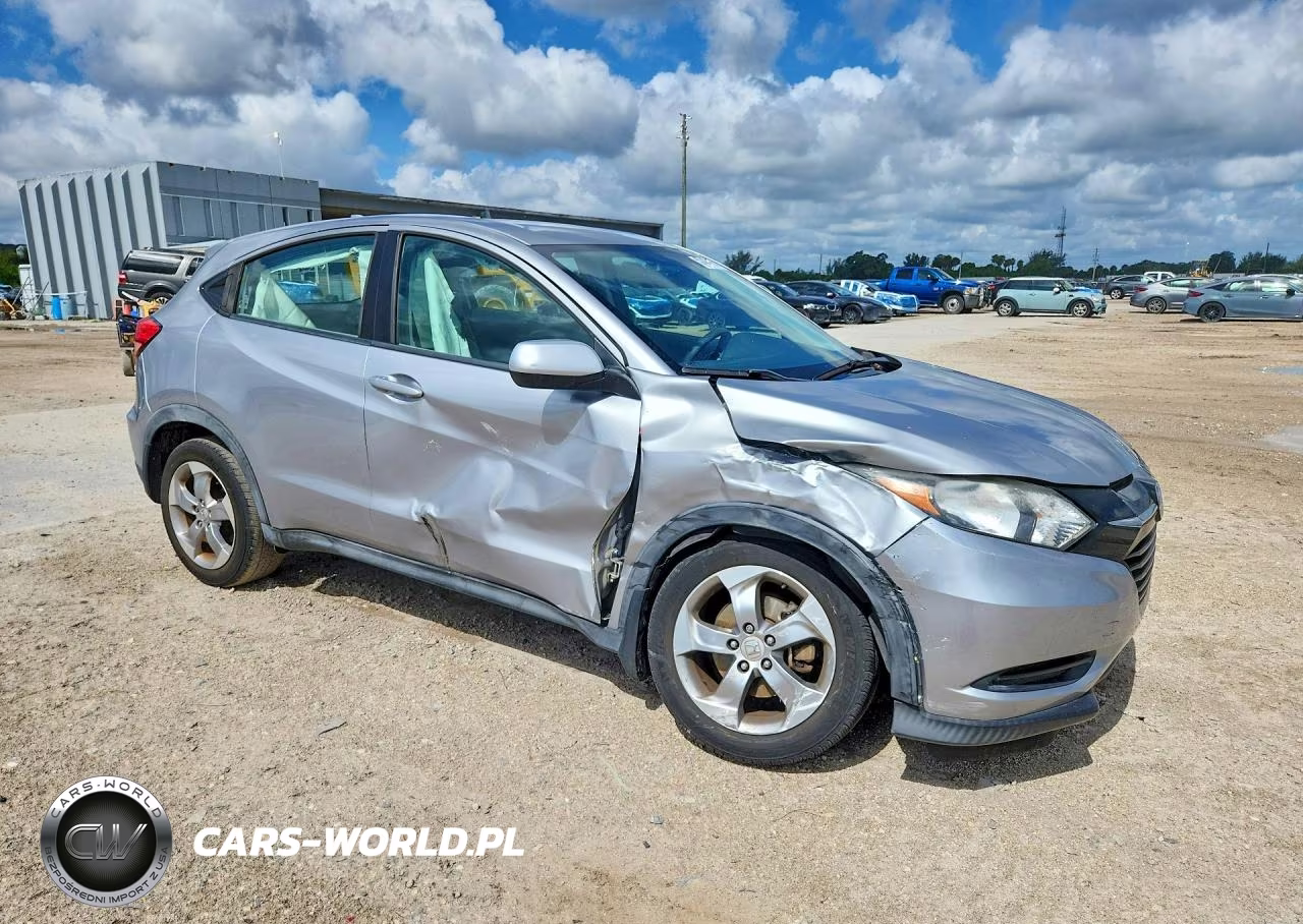 2017 Honda Hr-V Lx VIN:3CZRU5H3XHM708671 - 4