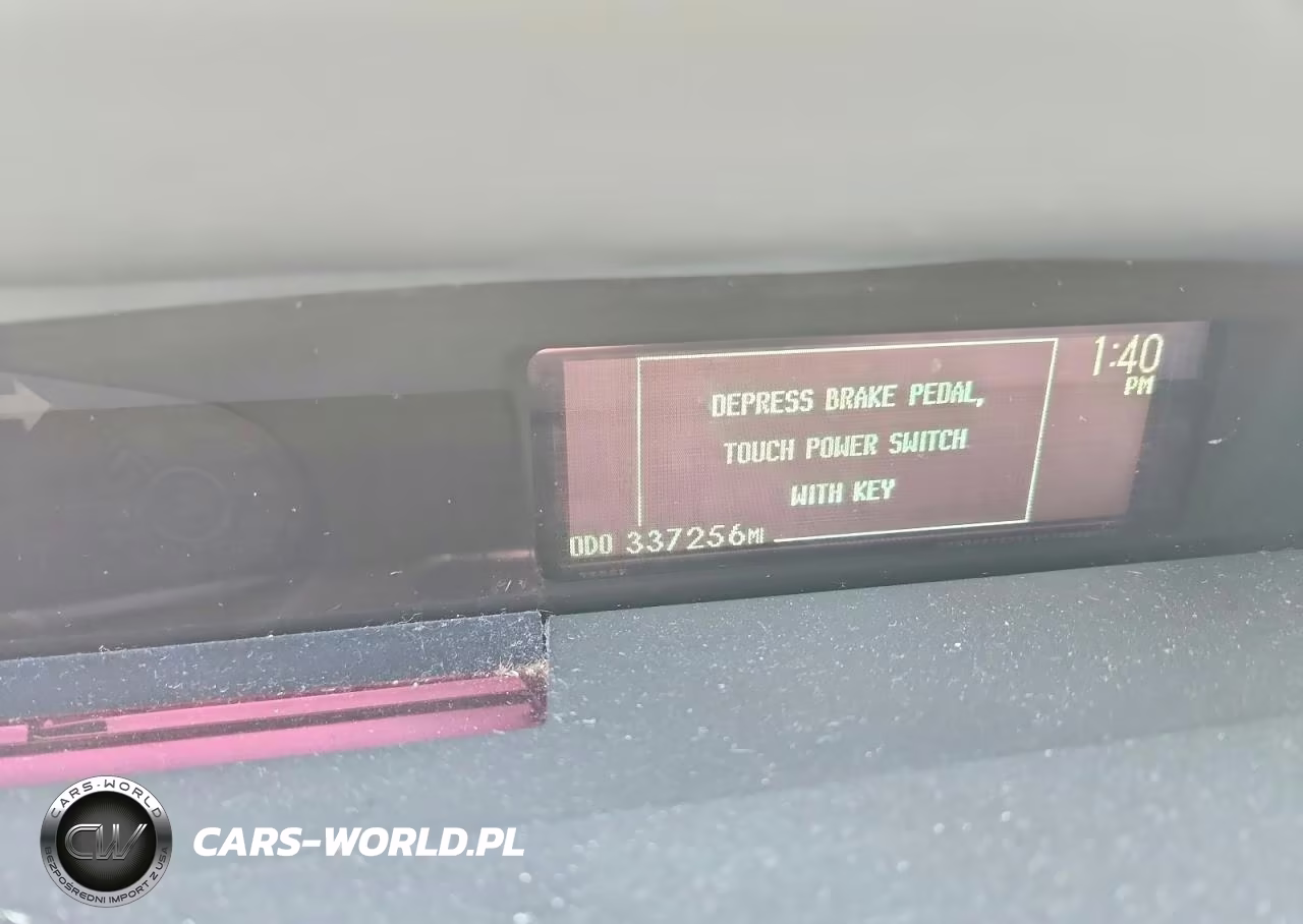 2012 Toyota Prius Plug-In Hybrid Base VIN:JTDKN3DP5C3009749 - 9