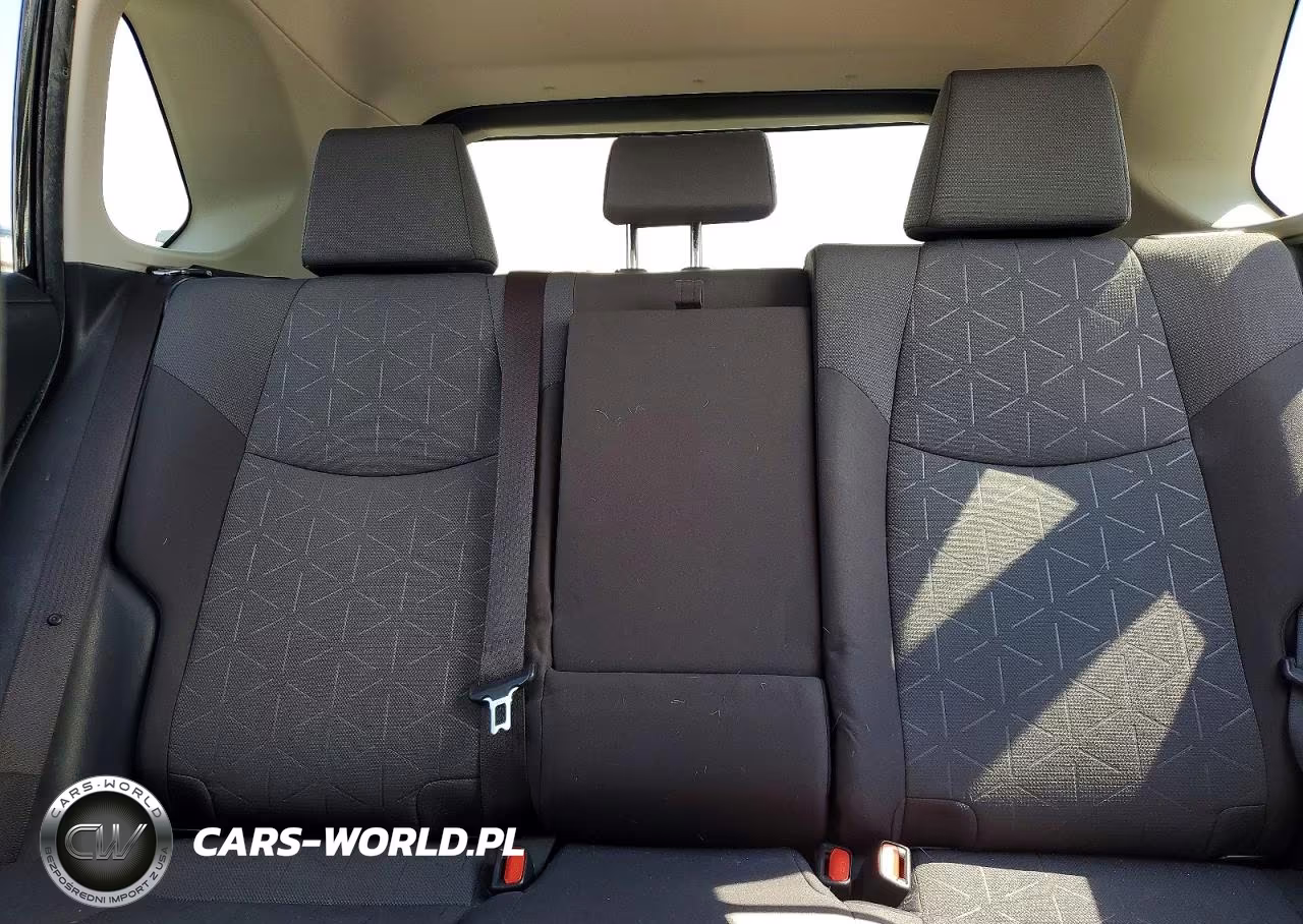 2019 Toyota Rav4 Xle VIN:JTMP1RFV5KD007878 - 10