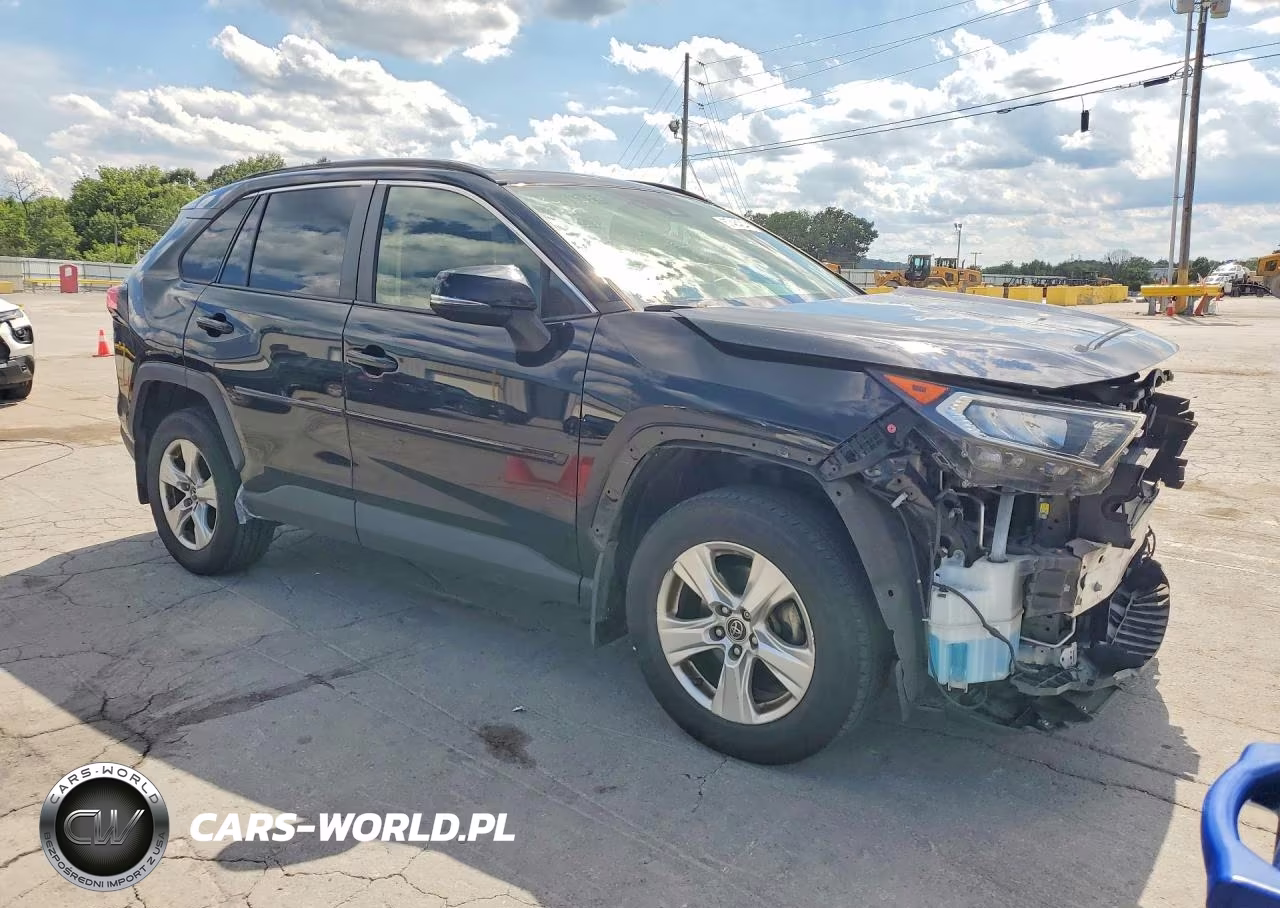 2019 Toyota Rav4 Xle VIN:JTMP1RFV5KD007878 - 4