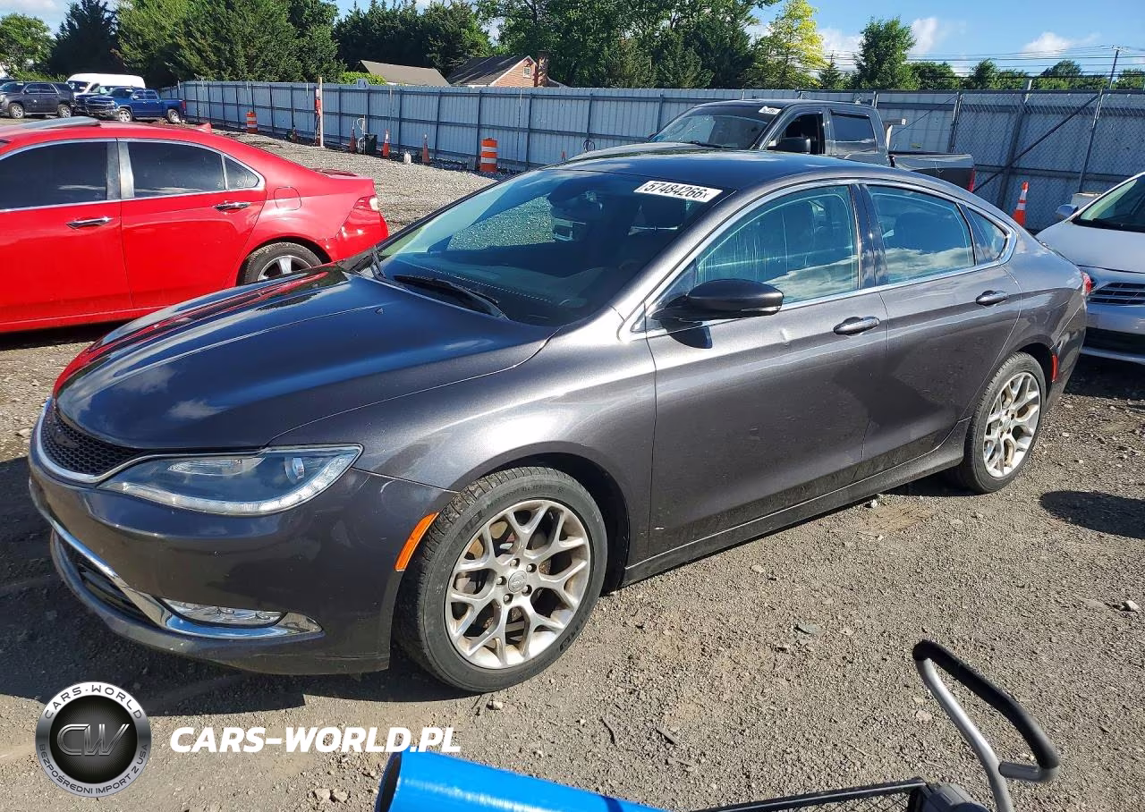 2015 Chrysler 200 C – zdjęcie 1 z 12