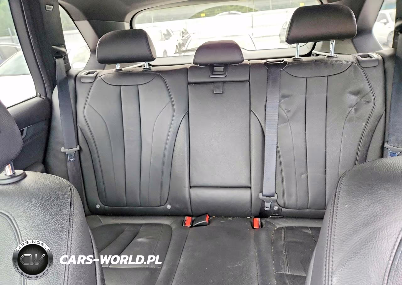 2017 BMW X5 xDrive35I VIN:5UXKR0C54H0V67358 - 10