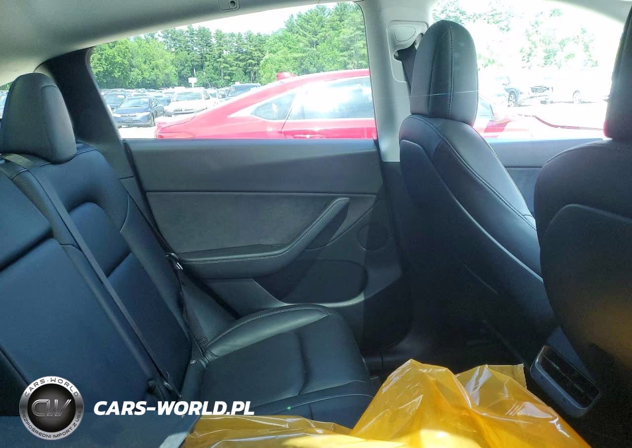 2021 Tesla Model Y VIN:5YJYGDEE9MF255490 - 10